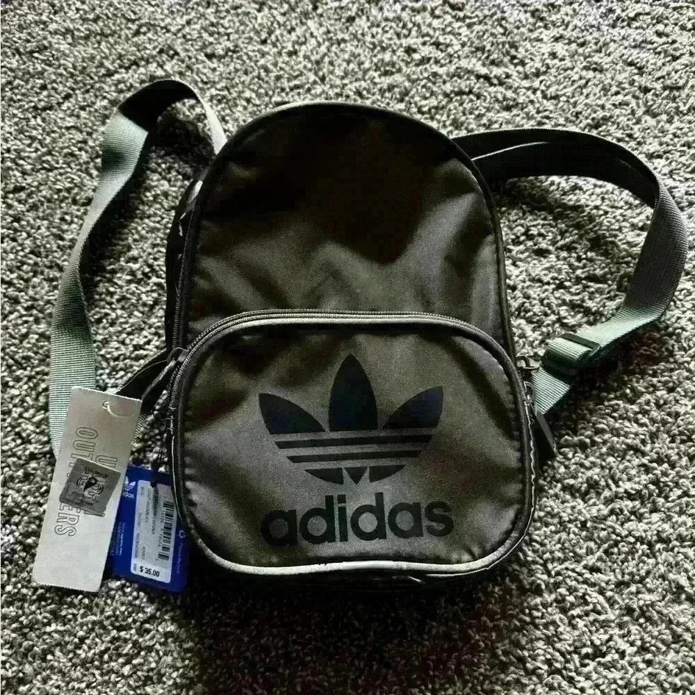 NWT adidas Mini Backpack Bag‎ Olive Green Black Logo Double Zipped Pouch